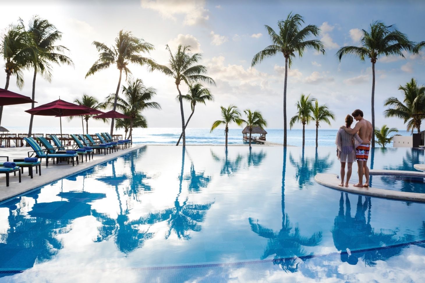 3bd apartment in Condo-Hotel on the beach