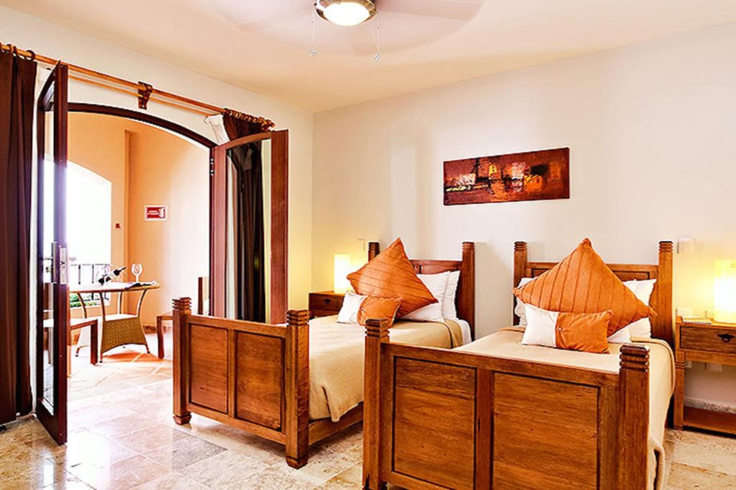 Astounding hotel, downtown Playa del Carmen
