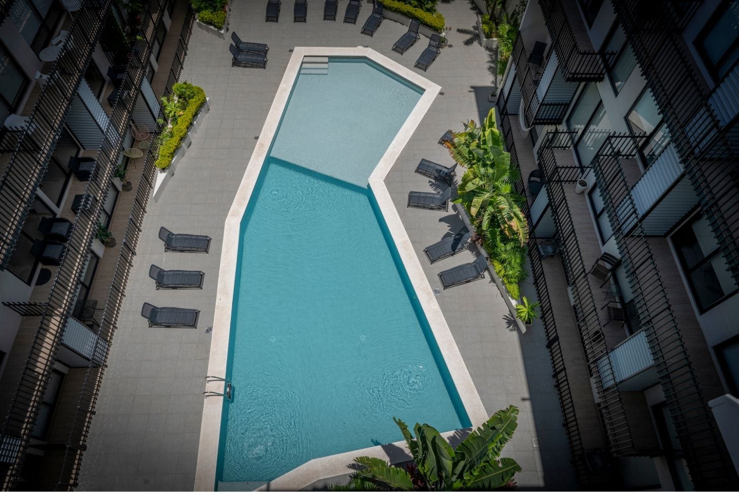 Urban Towers | 1-Bedroom Penthouse with Private Rooftop