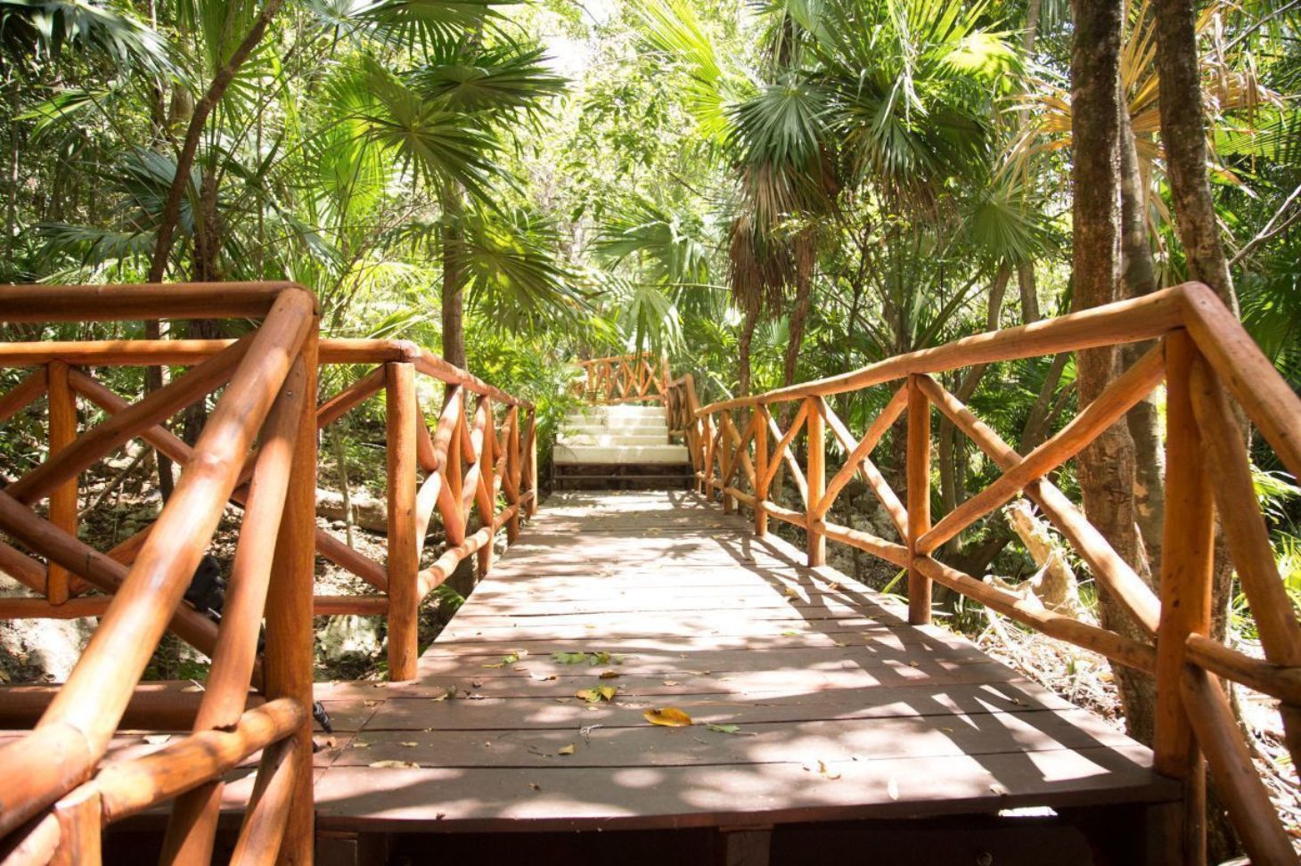 Senderos Poniente, Lots in sustainable gated community