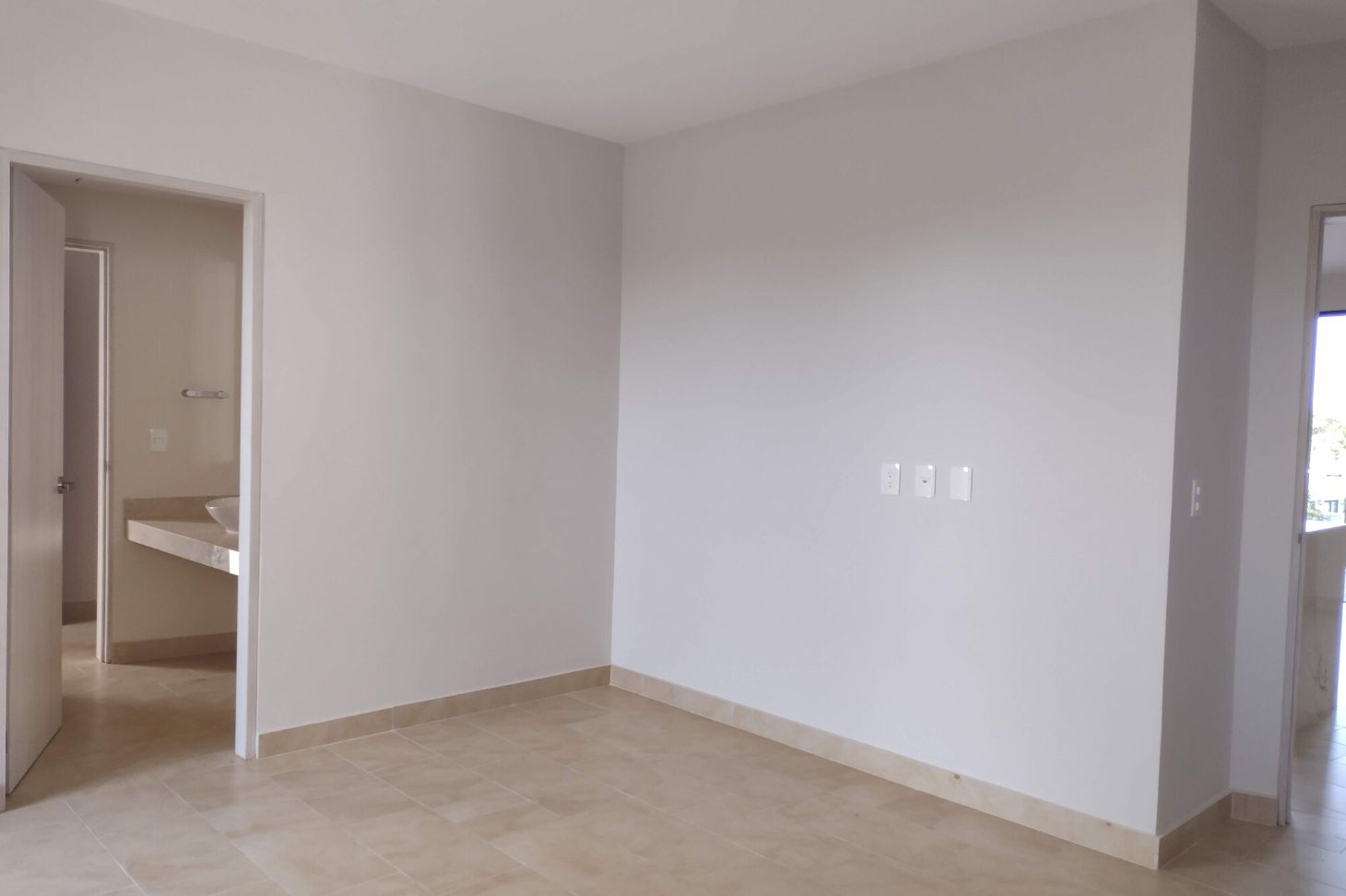 Pleasant 3 Bedroom Condo in gated community | Lagunas