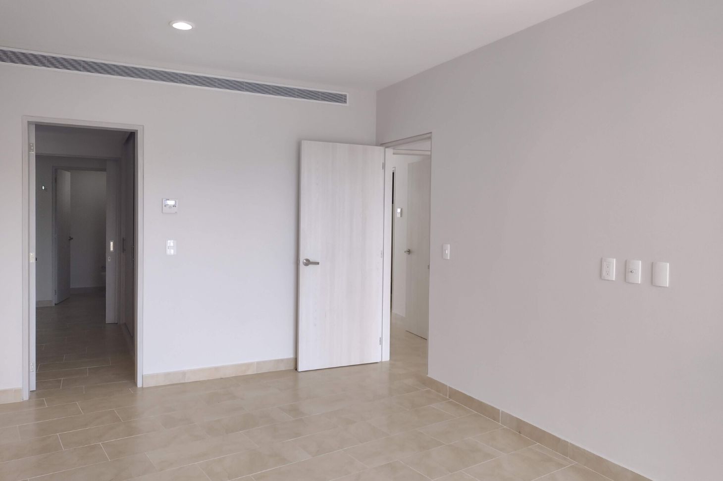 Pleasant 3 Bedroom Condo in gated community | Lagunas