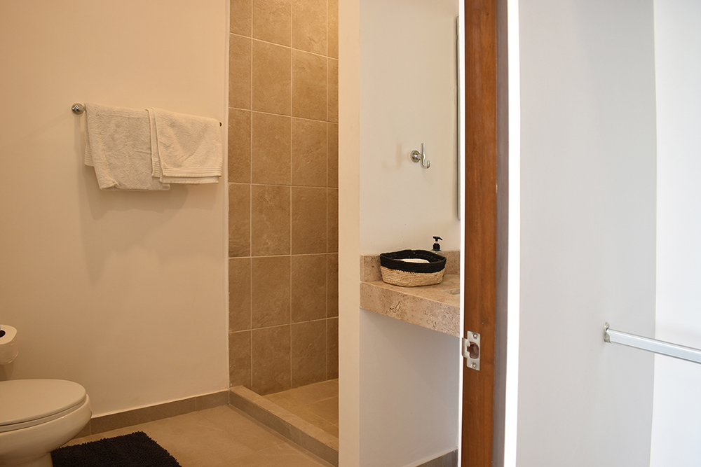 3 Bedroom Penthouse with Lock-off