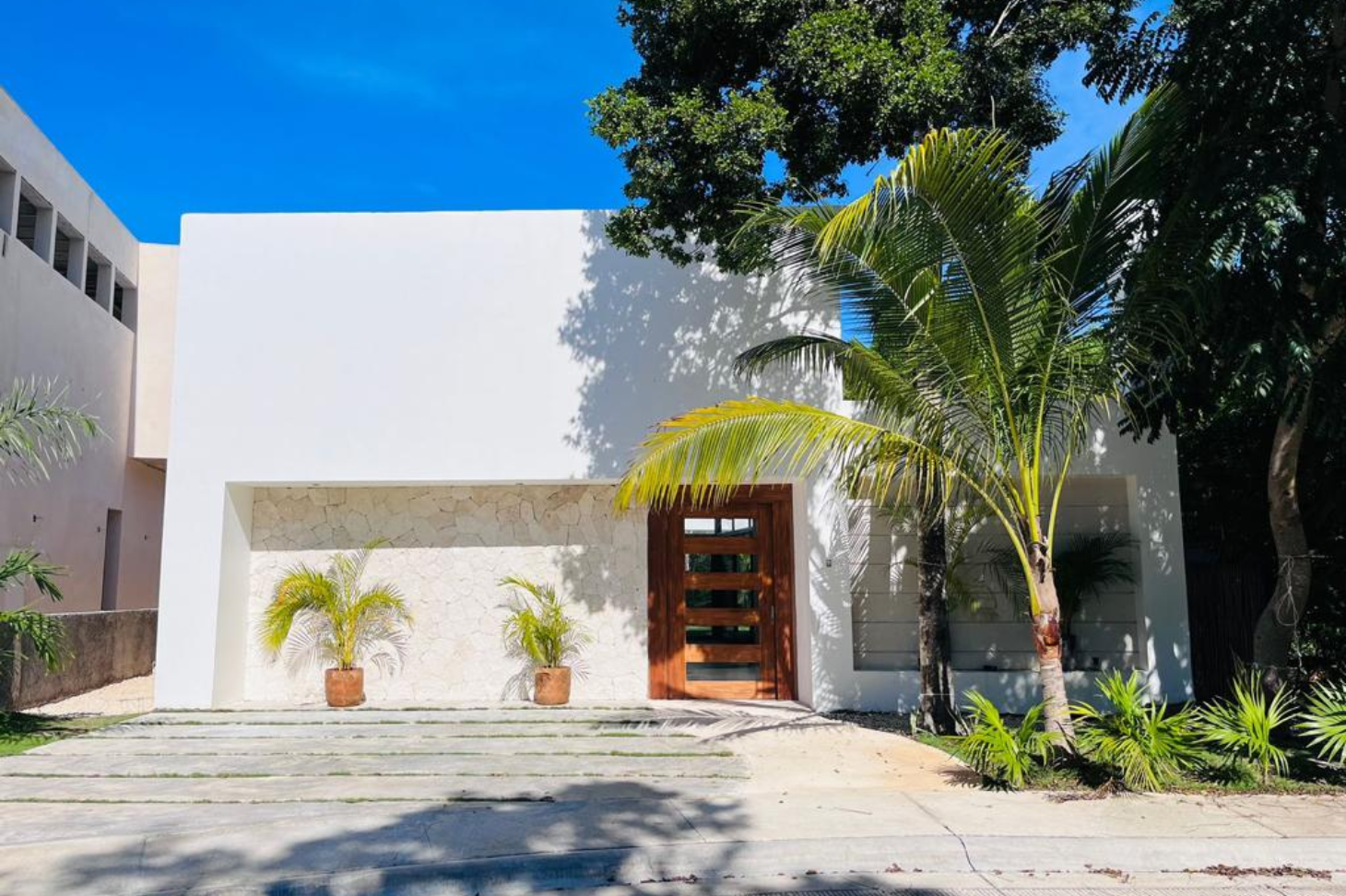 Residence in Tulum Country Club for sale