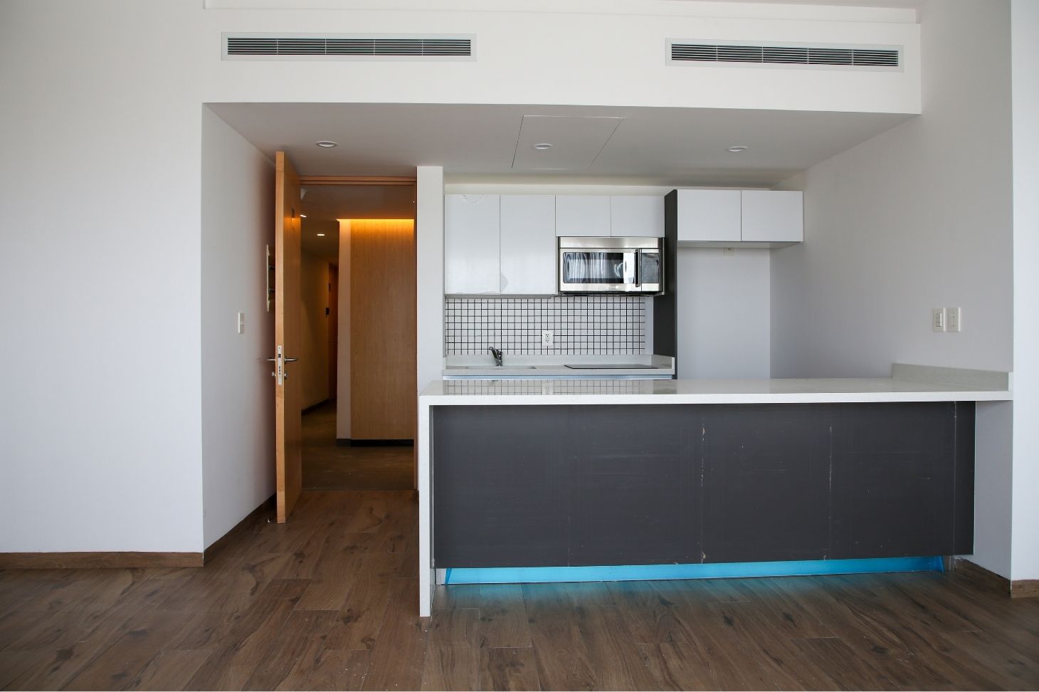 Sensai Downtown | 1-Bedroom Condo with Terrace